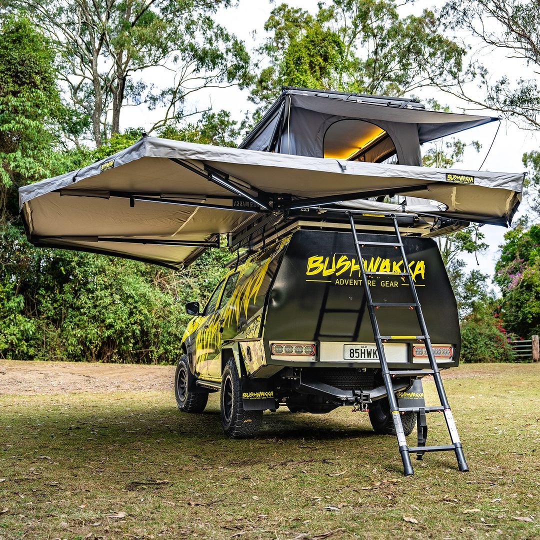 Bushwakka 270 Darkness Awning with D-Zip (LHS)